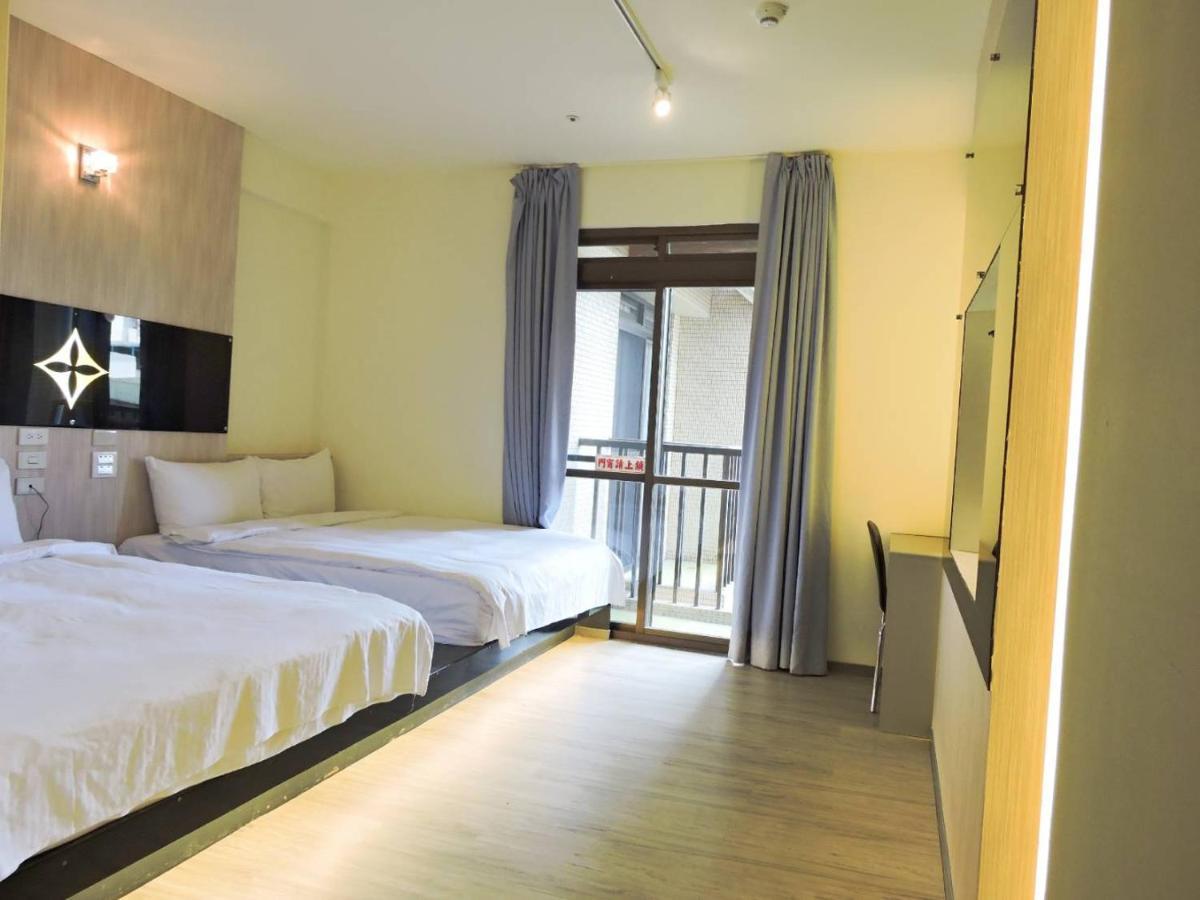 Walker Hotel - Chenggong Taipei Esterno foto
